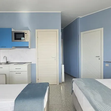 Daniel Superior - Center - 250m From The Train Station Daire *