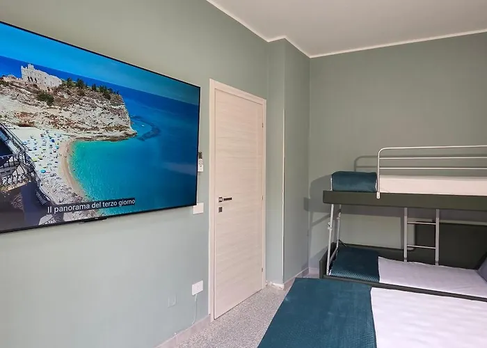 Daniel Superior - Center - 250m From The Train Station