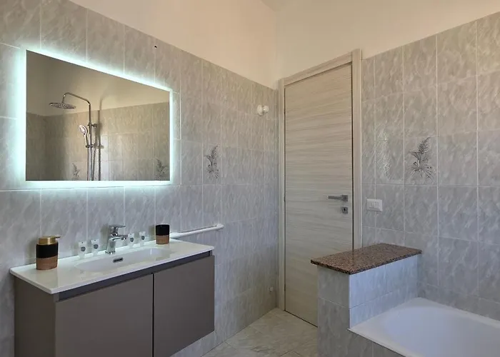 Appartamento Daniel Superior - Center - 250m From The Train Station *