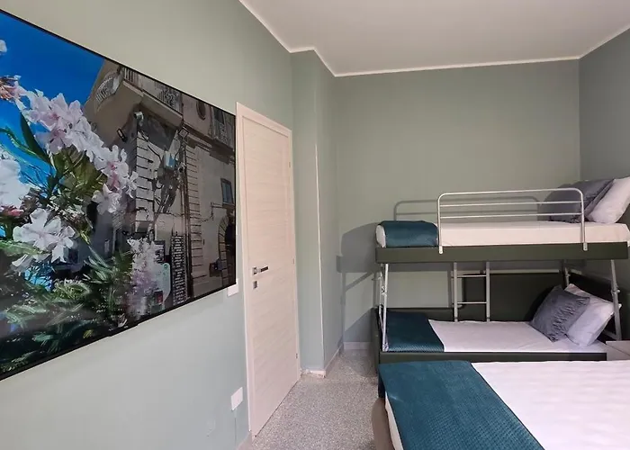 Daniel Superior - Center - 250m From The Train Station * Tropea