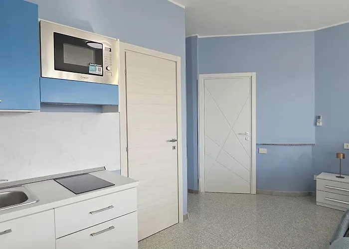 Daniel Superior - Center - 250m From The Train Station